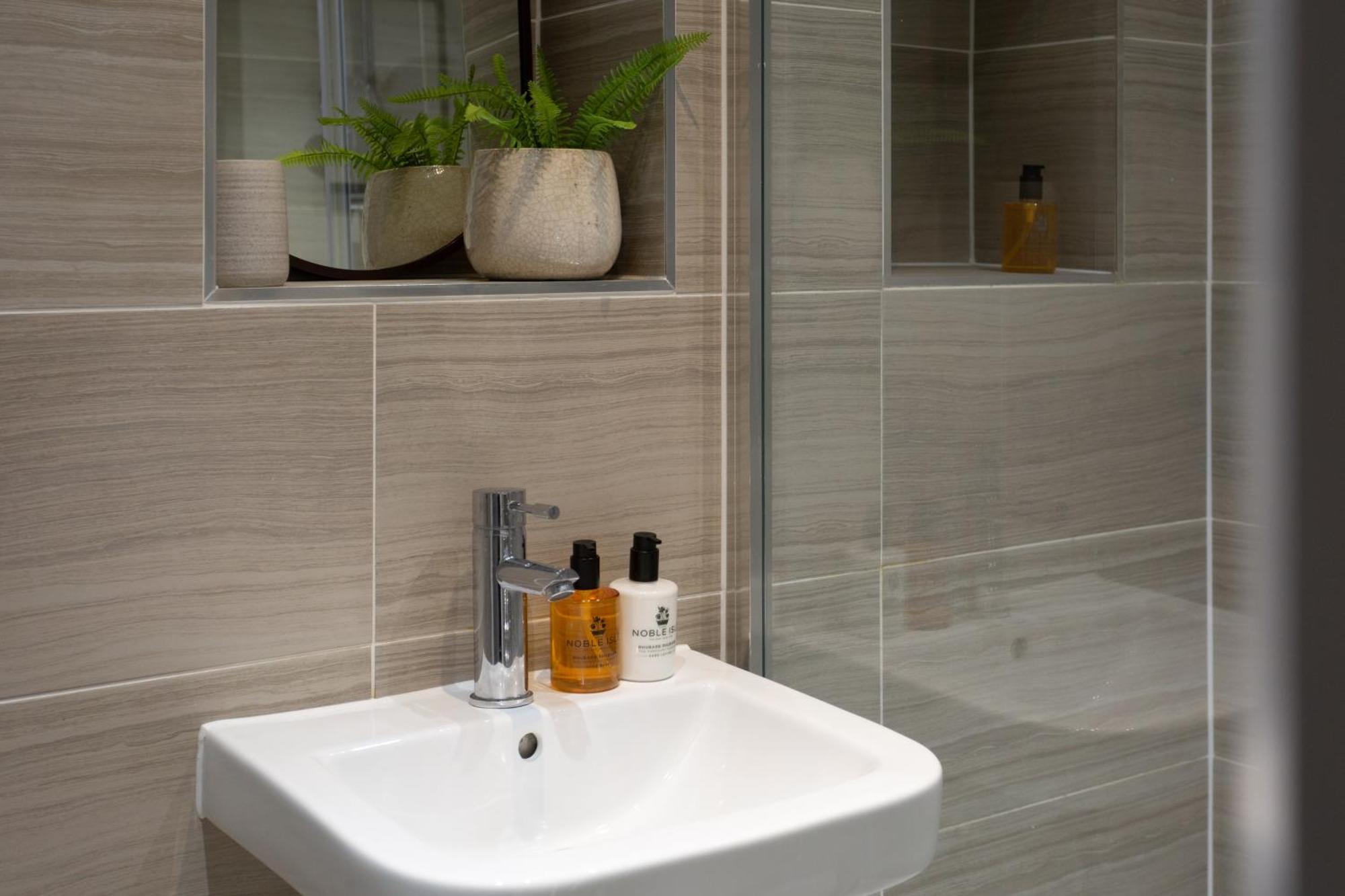 London Mews, Modern Apartment - Sleeps 4 York Luaran gambar