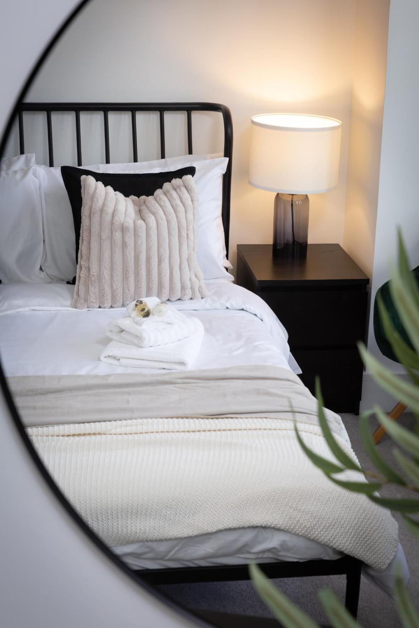 London Mews, Modern Apartment - Sleeps 4 York Luaran gambar